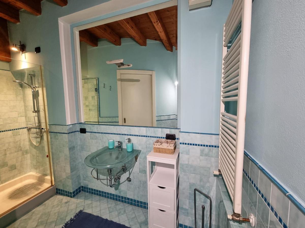 La Finestra Sul Castello Desenzano-by Goccia Di * Desenzano del Garda